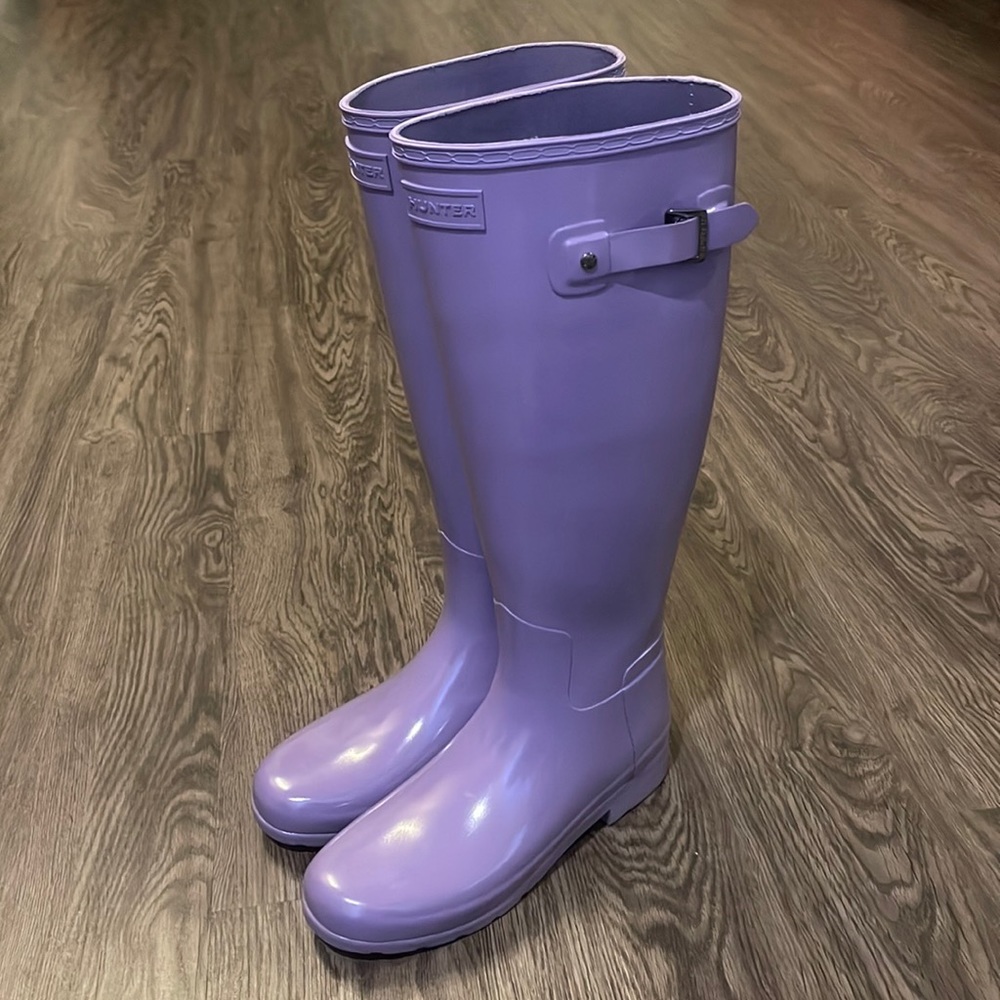⏩ Lavendar Hunter Rainboots